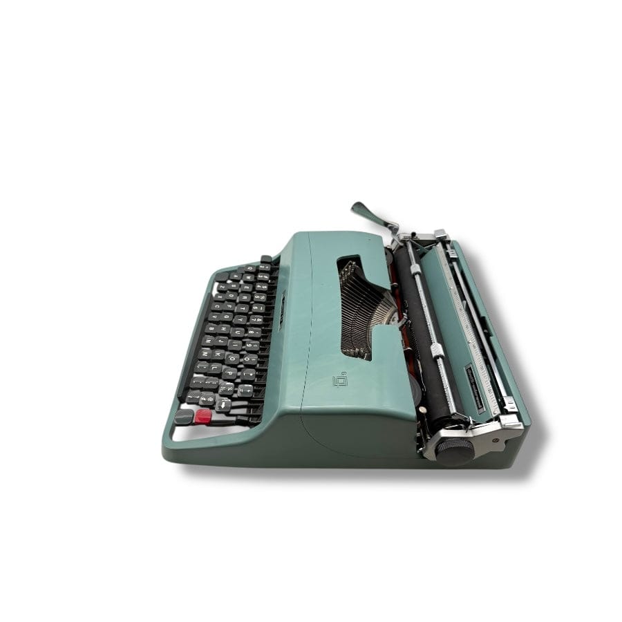 My Store Manual Typewriter Olivetti Lettera 32 (Italy) Typewriter