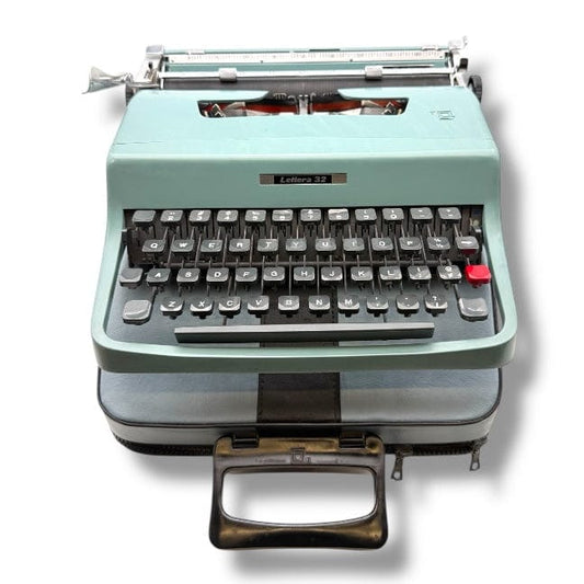 My Store Manual Typewriter Olivetti Lettera 32 (Italy) Typewriter