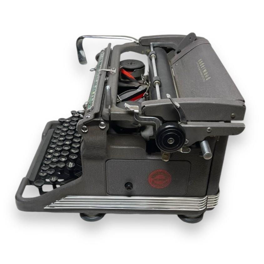 Toronto Typewriters Desktop Typewriter Underwood Standard Desktop Typewriter