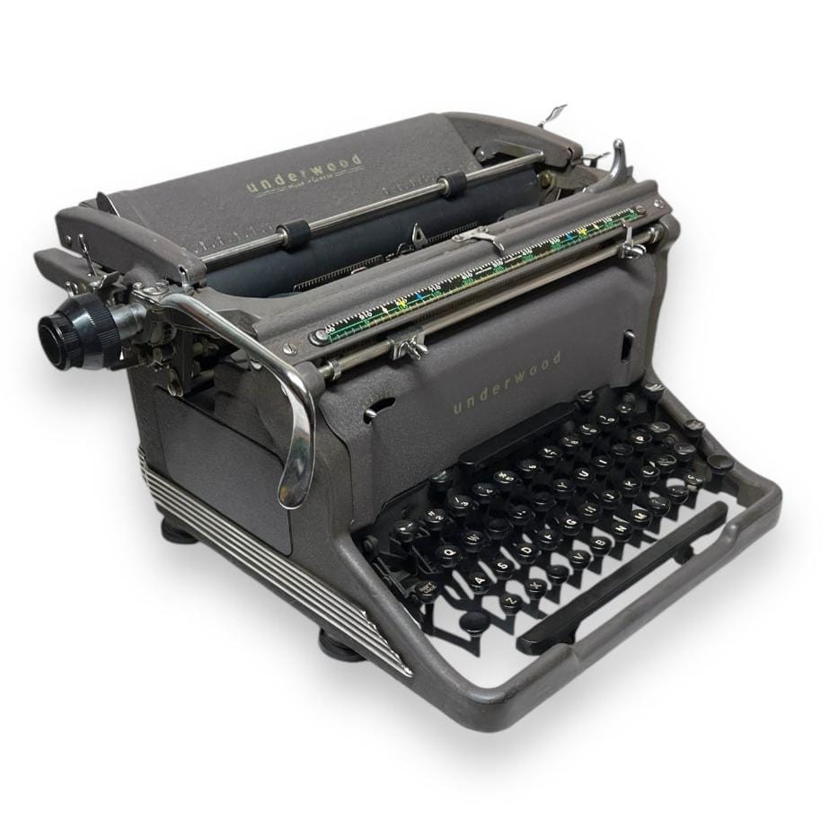 Toronto Typewriters Desktop Typewriter Underwood Standard Desktop Typewriter