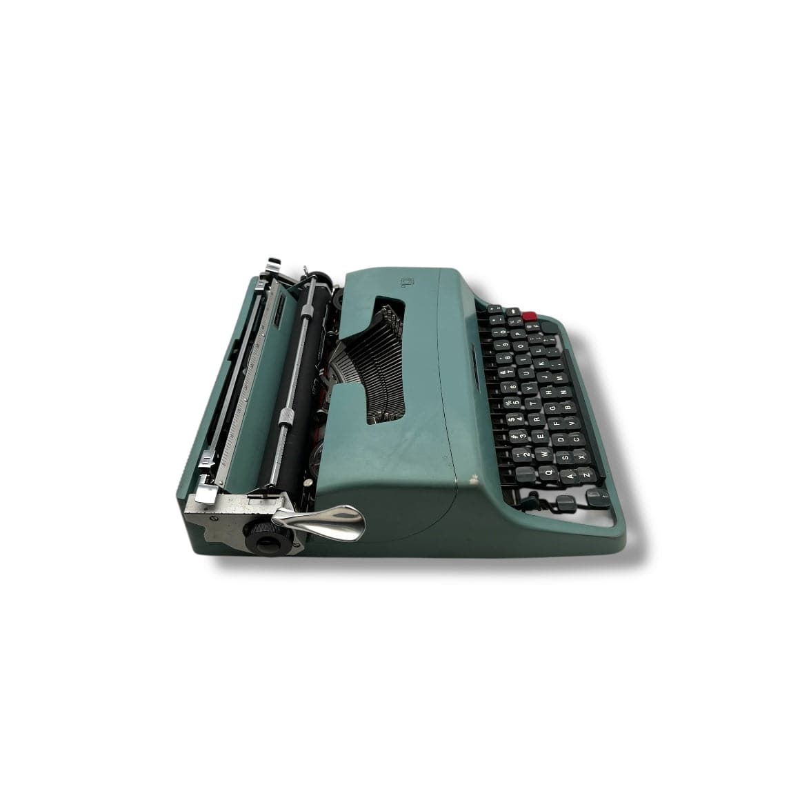 Toronto Typewriters Manual Typewriter Olivetti Lettera 32 Typewriter