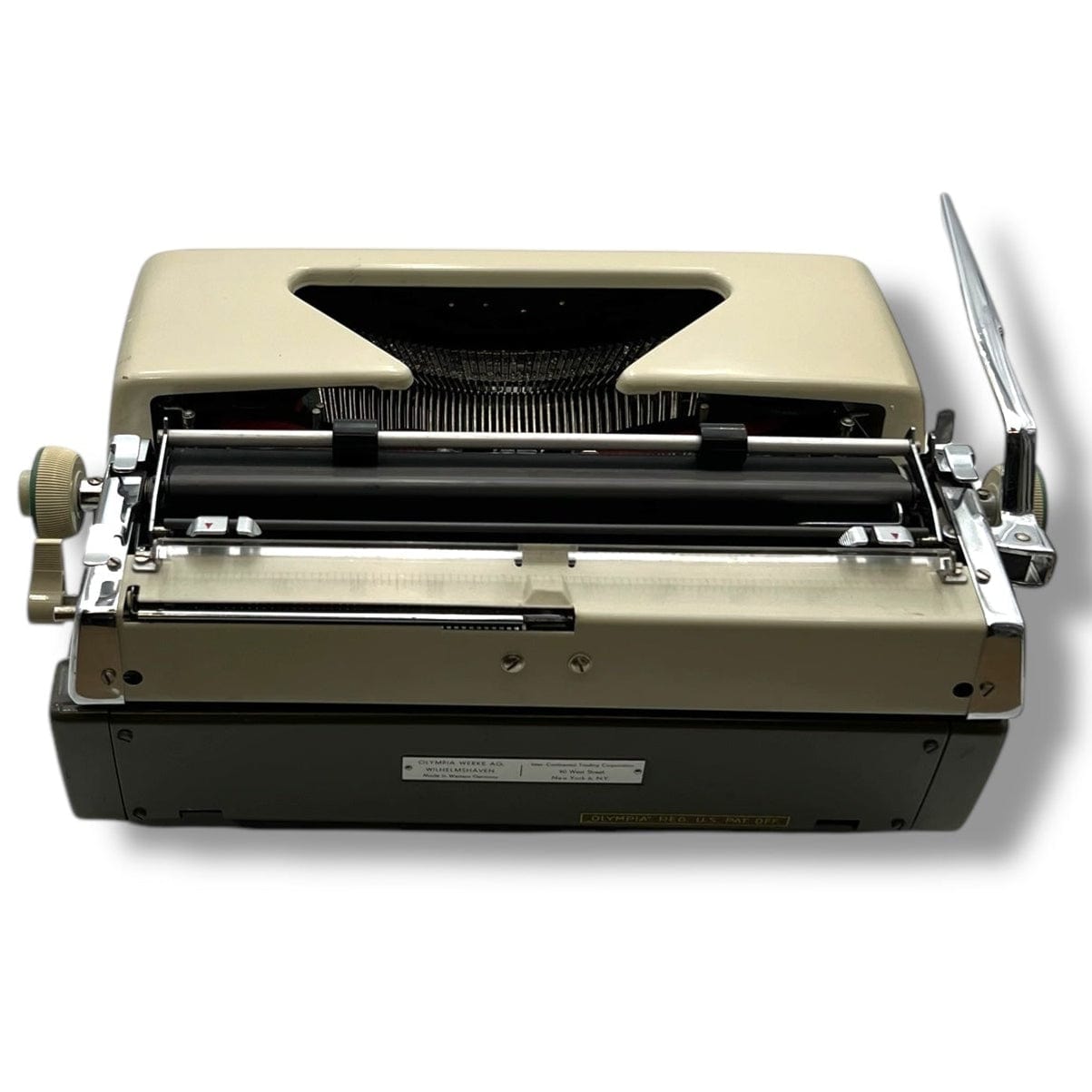 Toronto Typewriters Manual Typewriter Olympia SM7 (Italic Sans Serif Typeface) Typewriter