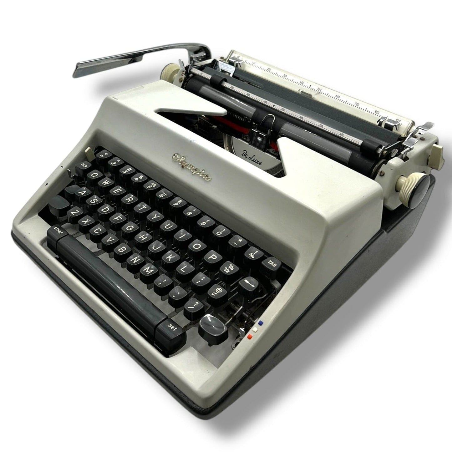 Toronto Typewriters Manual Typewriter Olympia SM9 (196X) Typewriter