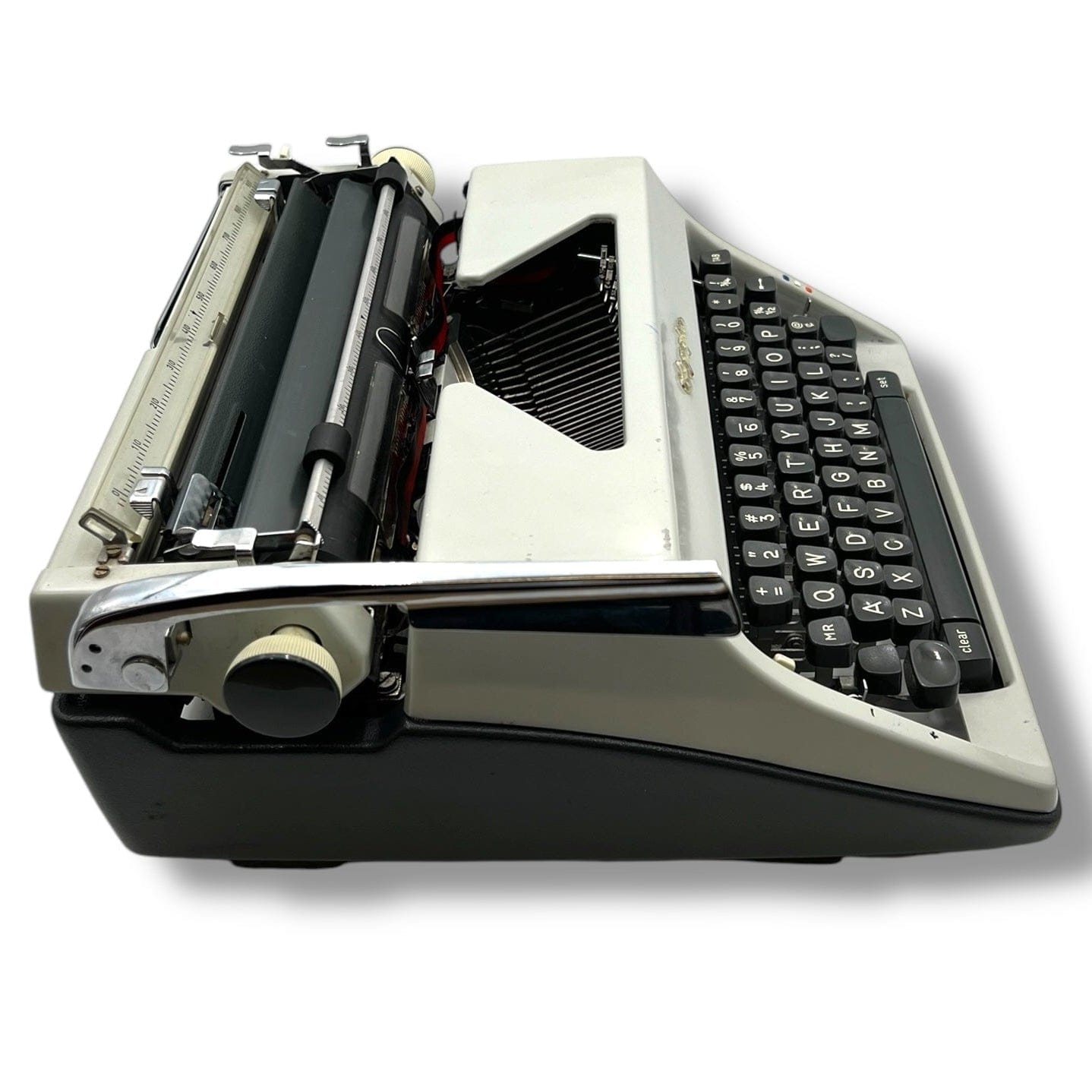 Toronto Typewriters Manual Typewriter Olympia SM9 (196X) Typewriter