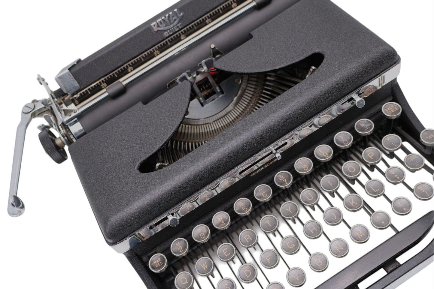 Toronto Typewriters Manual Typewriter Royal Quiet LARGE TYPEFACE (1939)