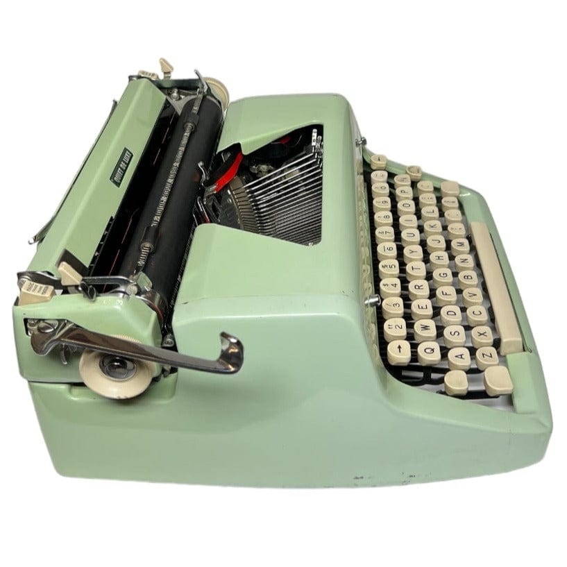 Toronto Typewriters Portable Typewriter Royal Quiet Deluxe (Green) Typewriter