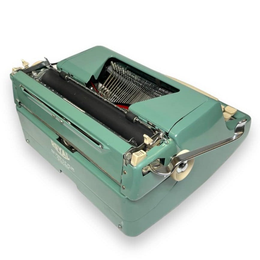 Toronto Typewriters Portable Typewriter Royal Quiet Deluxe (Normandy Green) Typewriter