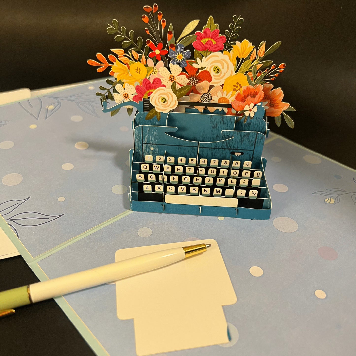 Toronto Typewriters Stationary 3D Pop-Up Typewriter & Flowers Card – Set of 2 (Pink & Blue)