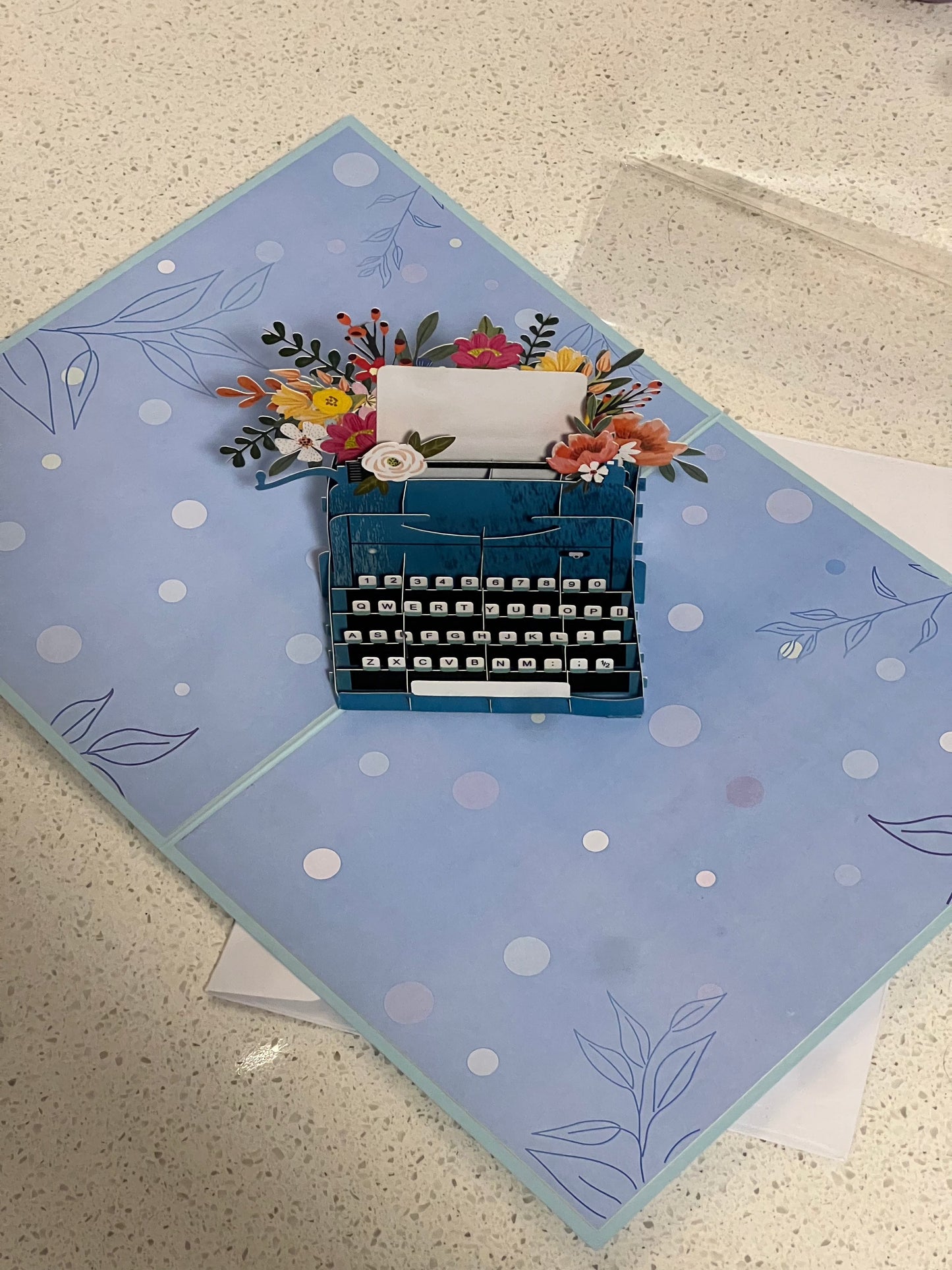 Toronto Typewriters Stationary 3D Pop-Up Typewriter & Flowers Card – Set of 2 (Pink & Blue)
