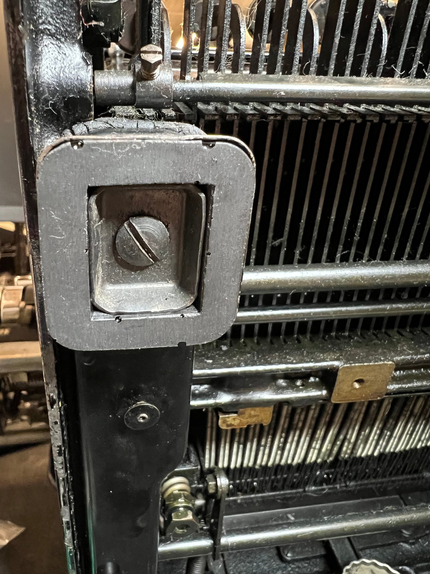 Toronto Typewriters Typewriter Feet Royal Desktop Typewriter Feet (Set)