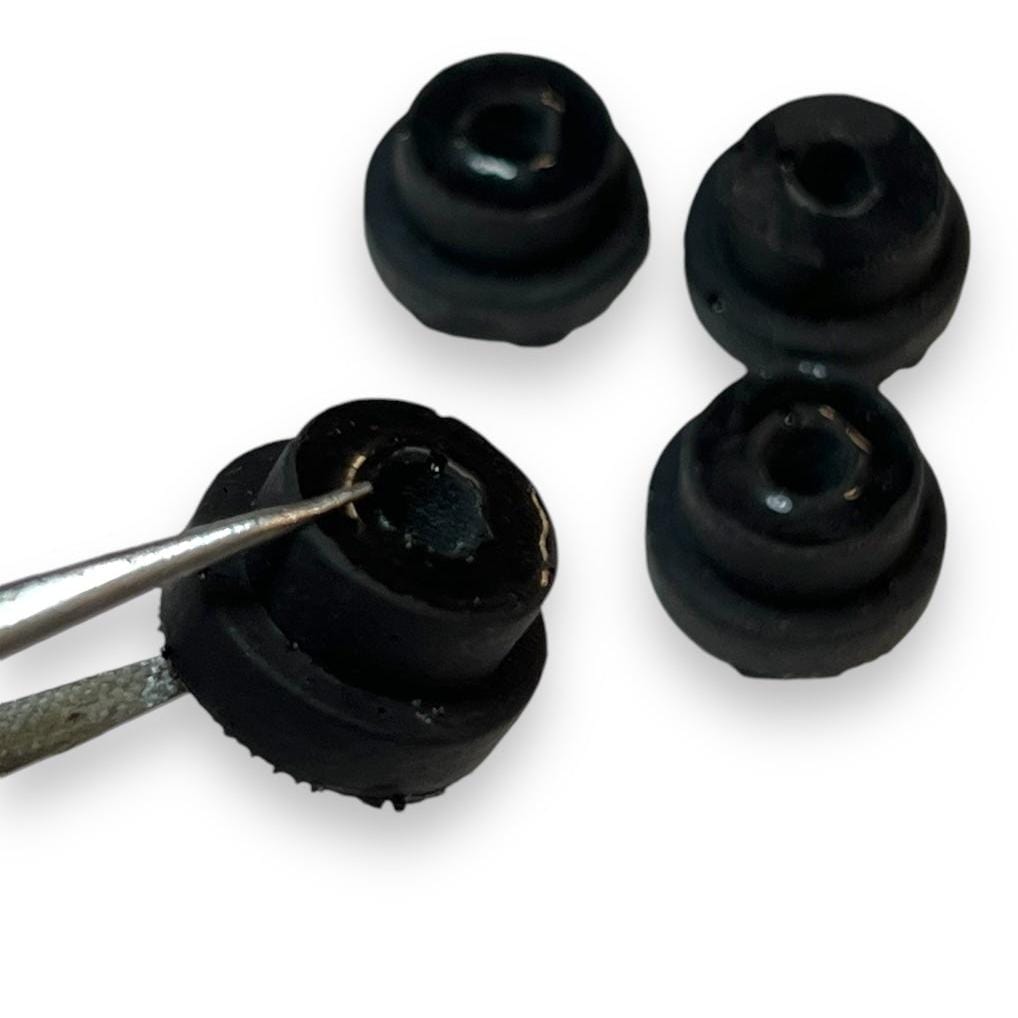 Toronto Typewriters Typewriter Feet Underwood 3 Bank (Portable) Typewriter Feet (Set of 4 Feet)