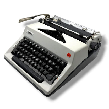 Olympia SM9 (1976) Typewriter
