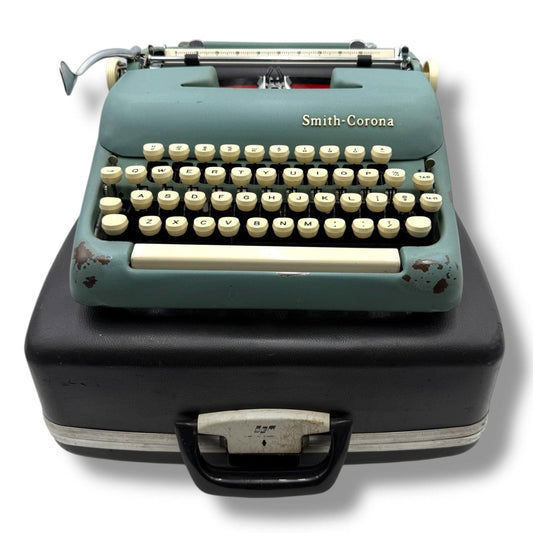 Smith-Corona Sterling Alpine Blue (195X) Typewriter