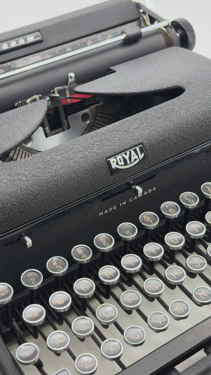 Royal Arrow (Canadian) Typewriter