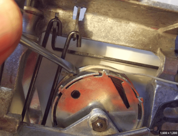 Carriage String Replace/Repair – Toronto Typewriters
