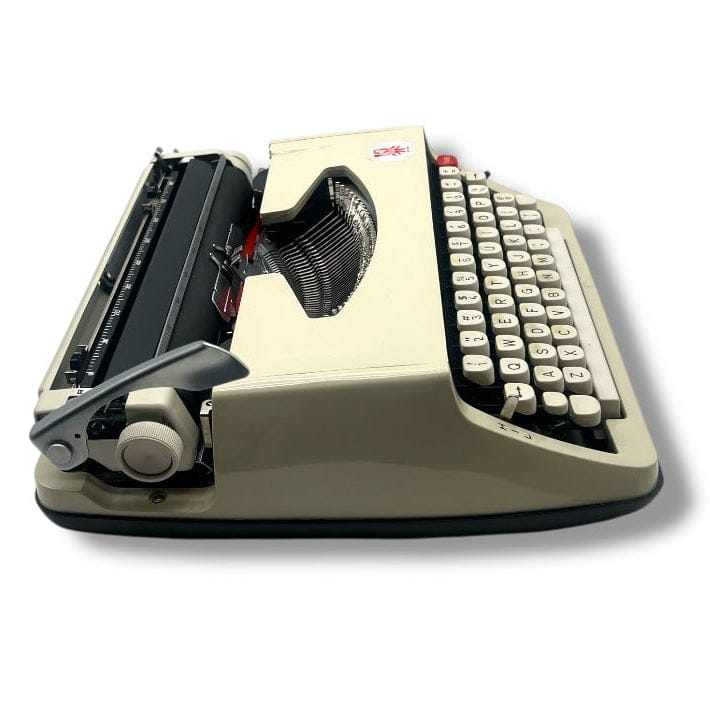 Toronto Typewriters Manual Typewriter Brother Activator 800T Typewriter