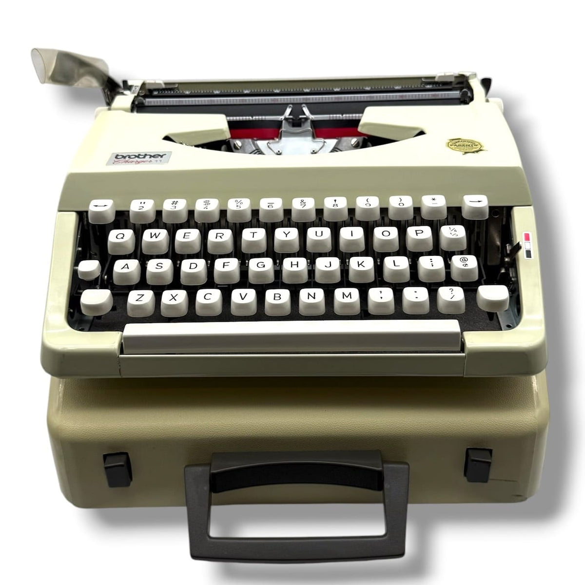 Toronto Typewriters Manual Typewriter Brother Charger 11 (1964) Typewriter