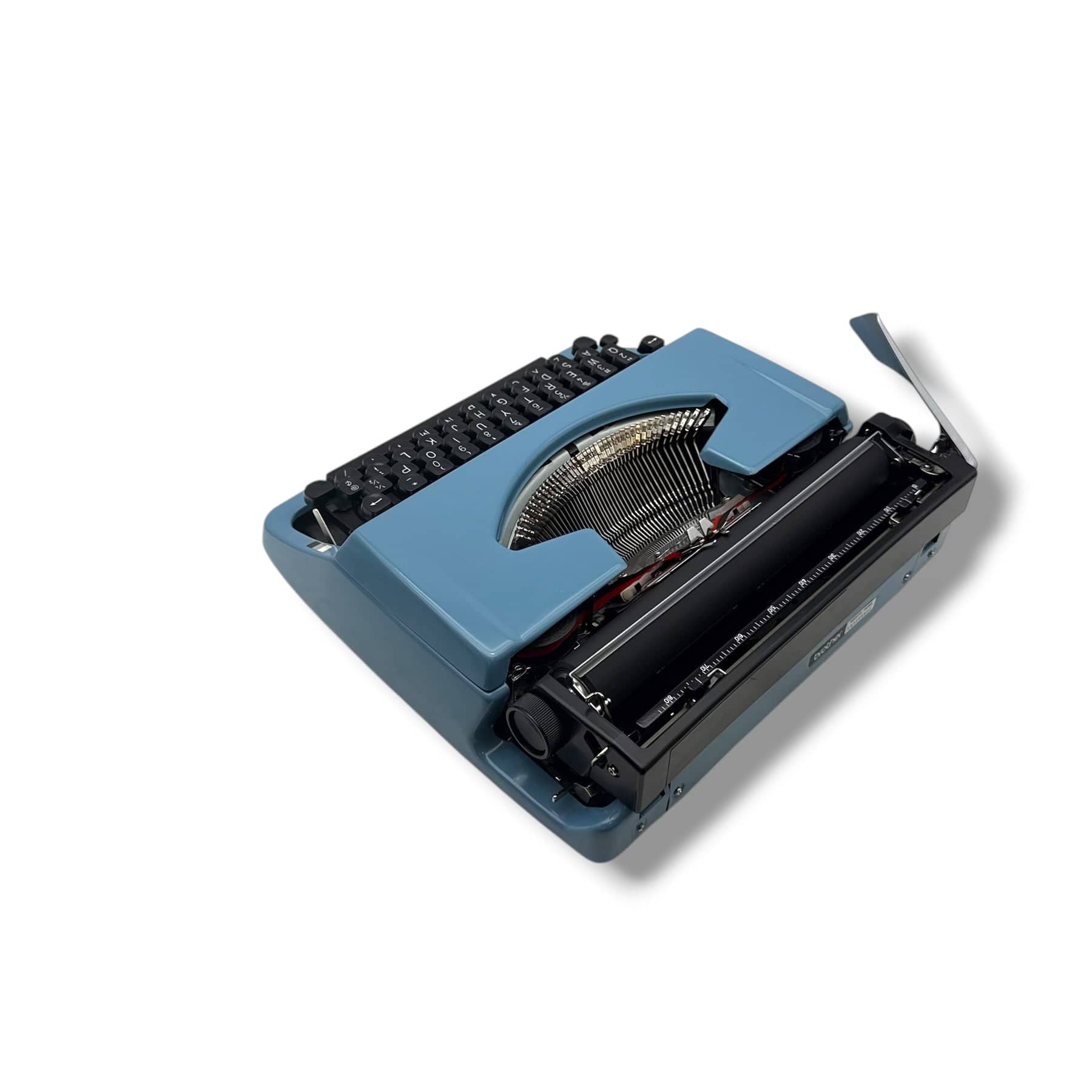 Toronto Typewriters Manual Typewriter Brother Charger 11 (Original Box) Typewriter