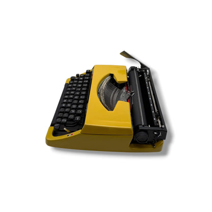Toronto Typewriters Manual Typewriter Brother Charger 11 (Yellow) Typewriter