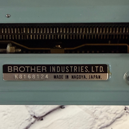Toronto Typewriters Manual Typewriter Brother Majestic 812 (1971) Typewriter