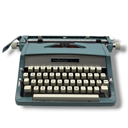 Toronto Typewriters Manual Typewriter Brother Majestic 812 (1971) Typewriter