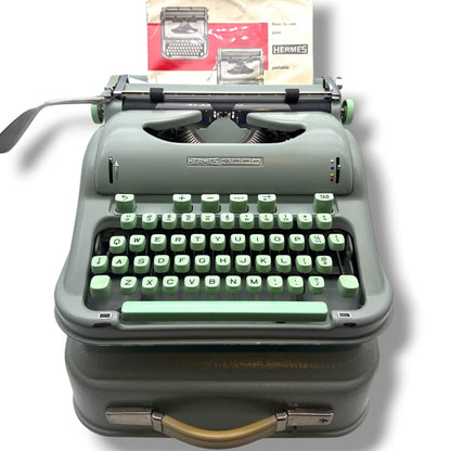 Toronto Typewriters Manual Typewriter Hermes 3000 (CURSIVE) Typewriter