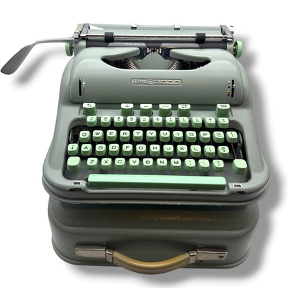 Toronto Typewriters Manual Typewriter Hermes 3000 (CURSIVE) Typewriter