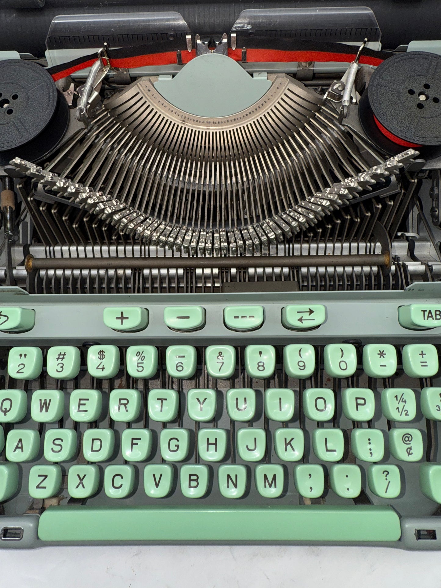 Toronto Typewriters Manual Typewriter Hermes 3000 Typewriter