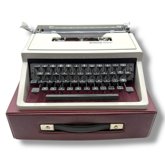 Toronto Typewriters Manual Typewriter Olivetti Dora Typewriter