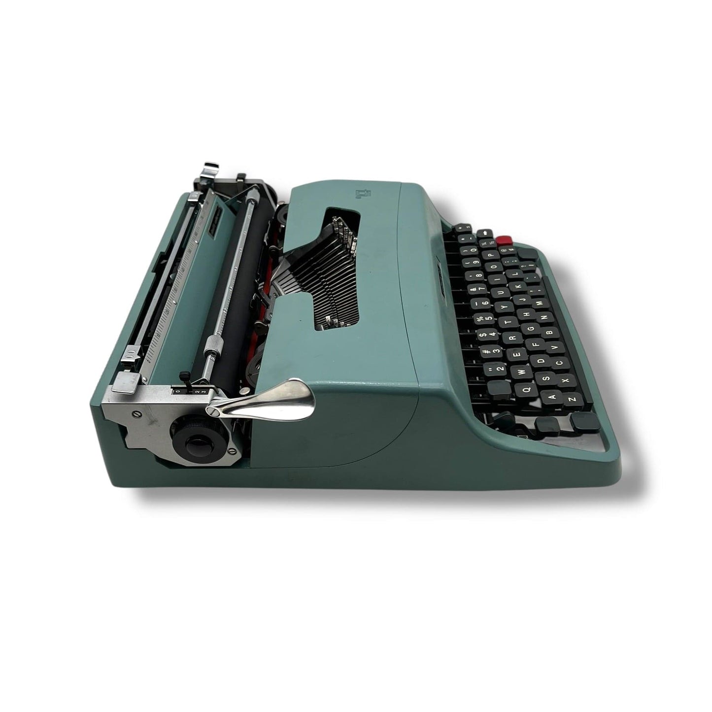 Toronto Typewriters Manual Typewriter Olivetti Lettera 32 (1966) Typewriter