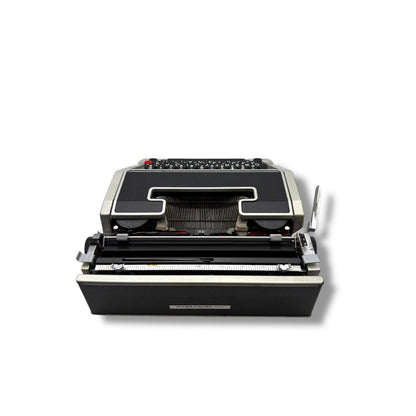 Toronto Typewriters Manual Typewriter Olivetti Lettera DL Typewriter