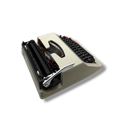 Toronto Typewriters Manual Typewriter Olivetti MS 25 Premier Plus Typewriter