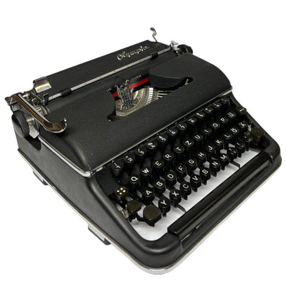 Toronto Typewriters Manual Typewriter Olympia SM2 (Black) Typewriter