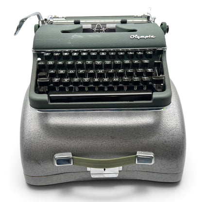 Toronto Typewriters Manual Typewriter Olympia SM3