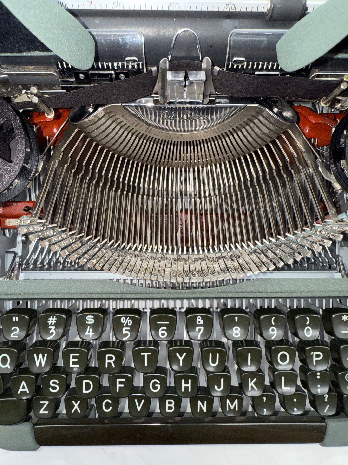 Toronto Typewriters Manual Typewriter Olympia SM3 (CURSIVE) 1958 Typewriter