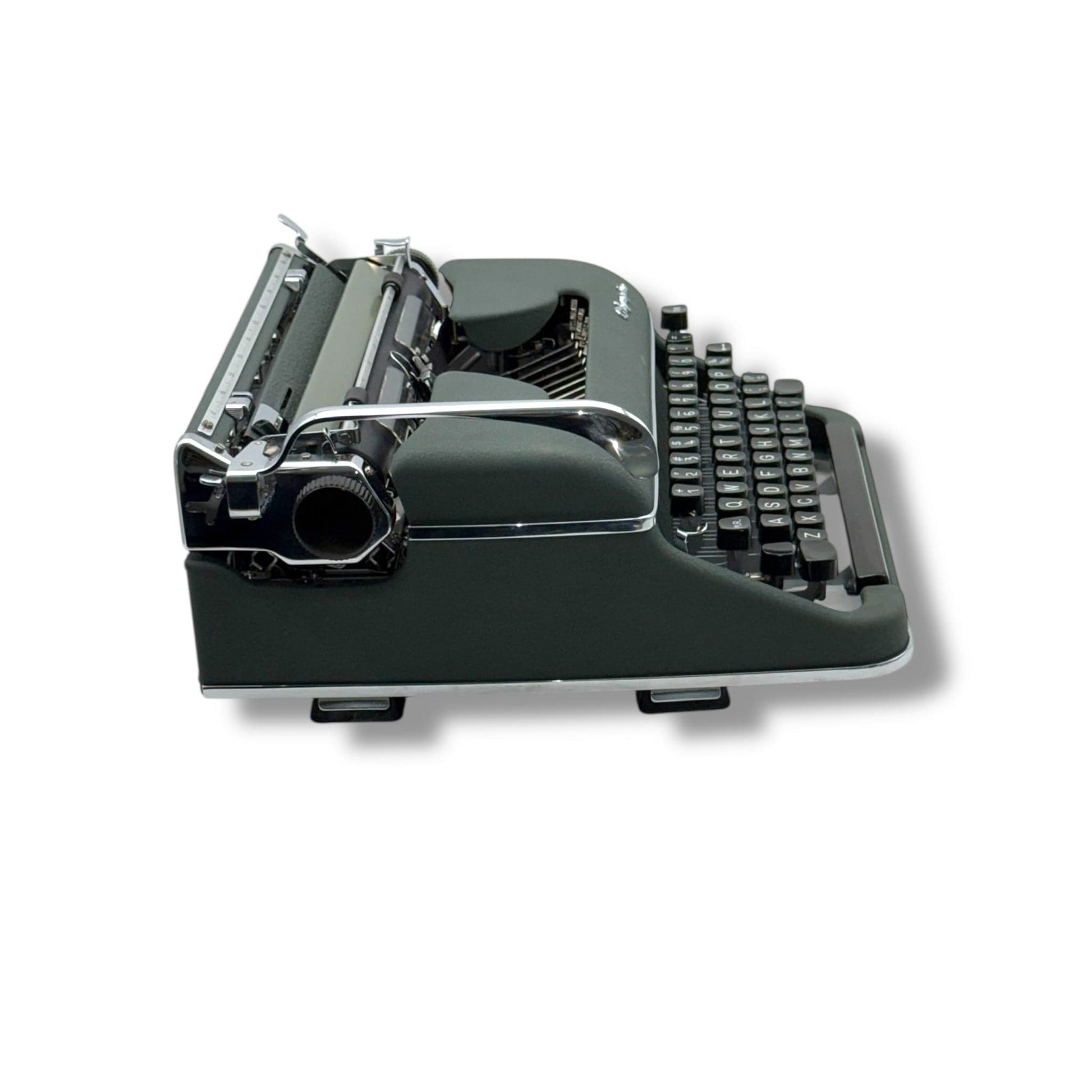 Toronto Typewriters Manual Typewriter Olympia SM3 (CURSIVE) 1958 Typewriter