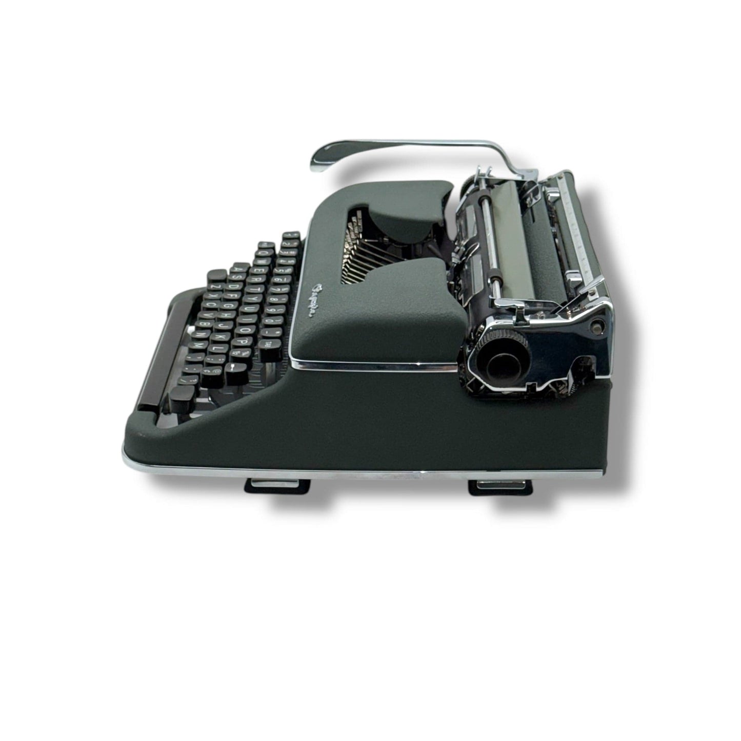 Toronto Typewriters Manual Typewriter Olympia SM3 (CURSIVE) 1958 Typewriter