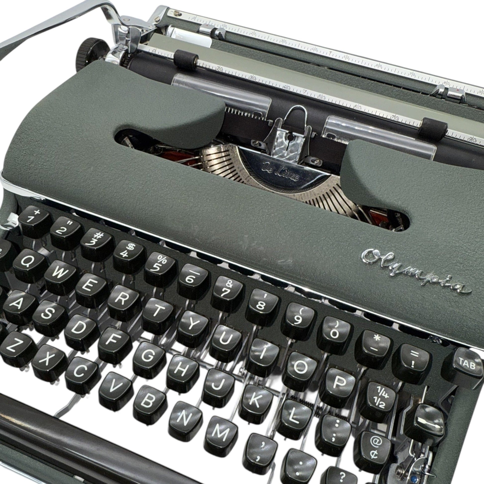 Toronto Typewriters Manual Typewriter Olympia SM3 (CURSIVE) Typewriter