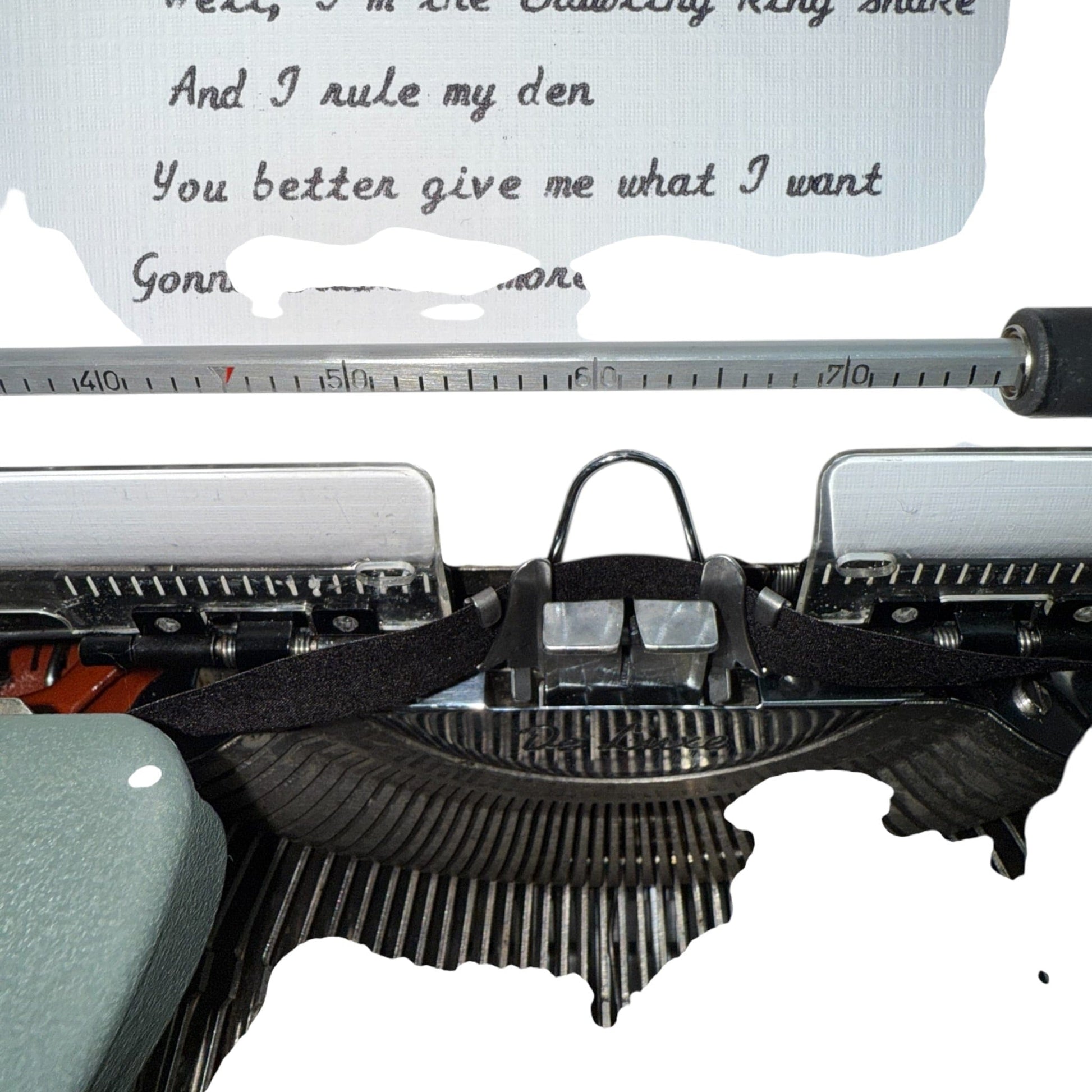 Toronto Typewriters Manual Typewriter Olympia SM3 (CURSIVE) Typewriter