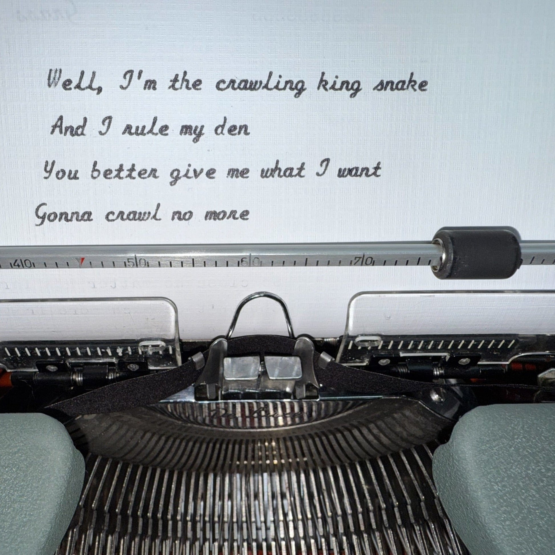 Toronto Typewriters Manual Typewriter Olympia SM3 (CURSIVE) Typewriter