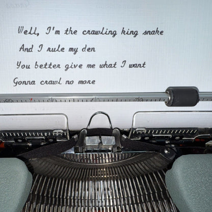 Toronto Typewriters Manual Typewriter Olympia SM3 (CURSIVE) Typewriter