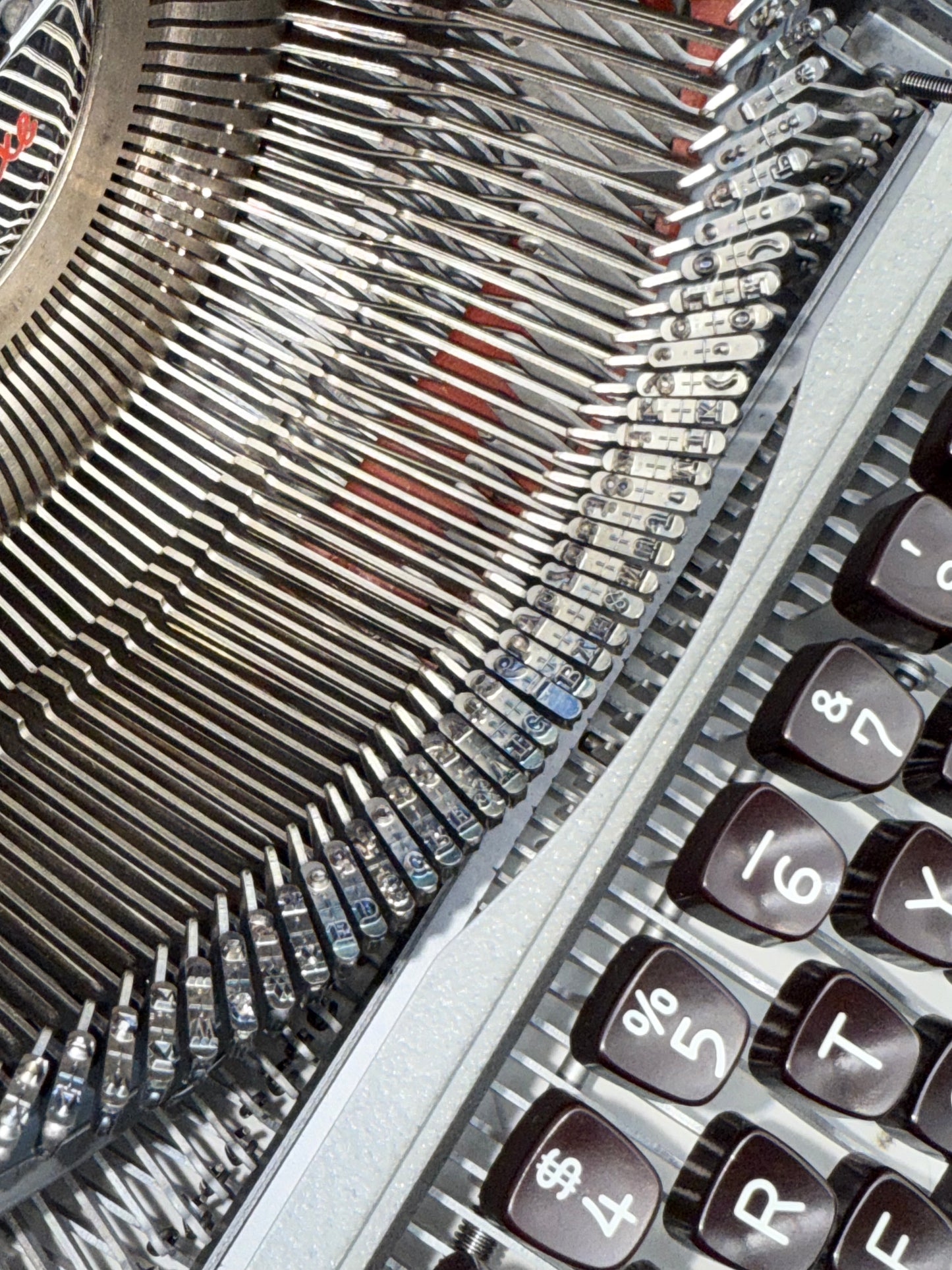 Toronto Typewriters Manual Typewriter Olympia SM3 Typewriter