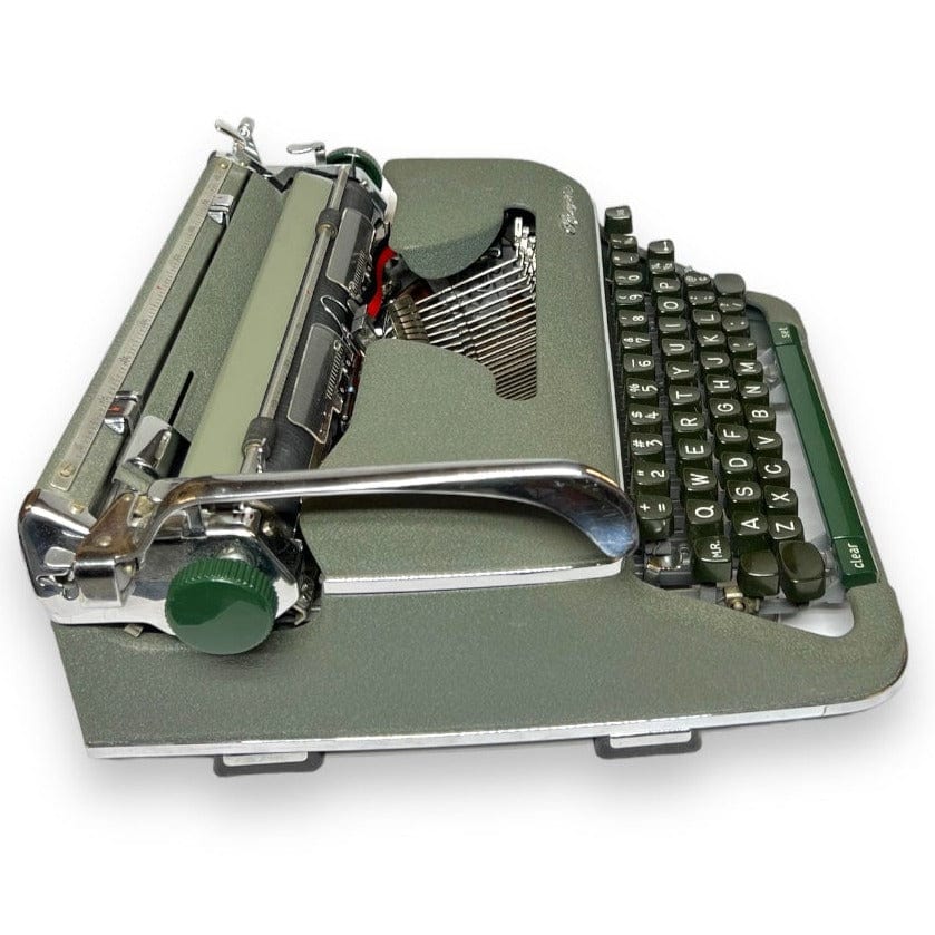 Toronto Typewriters Manual Typewriter Olympia SM4 Typewriter