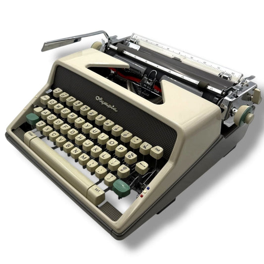 Toronto Typewriters Manual Typewriter Olympia SM7 Typewriter