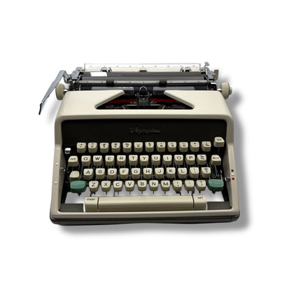 Toronto Typewriters Manual Typewriter Olympia SM7 Typewriter