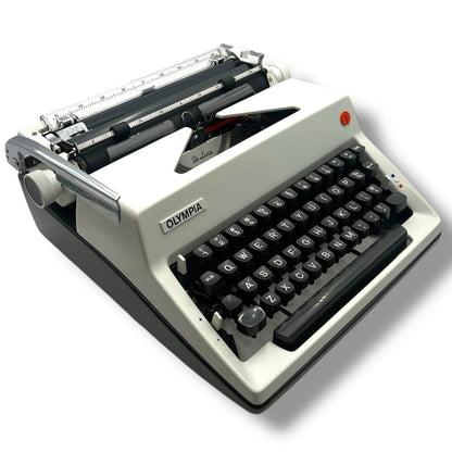 Toronto Typewriters Manual Typewriter Olympia SM9 Deluxe (197X) Typewriter