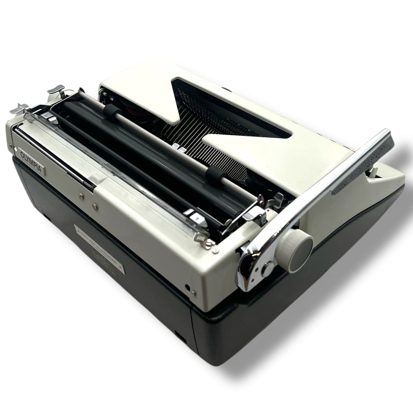 Toronto Typewriters Manual Typewriter Olympia SM9 Deluxe (197X) Typewriter