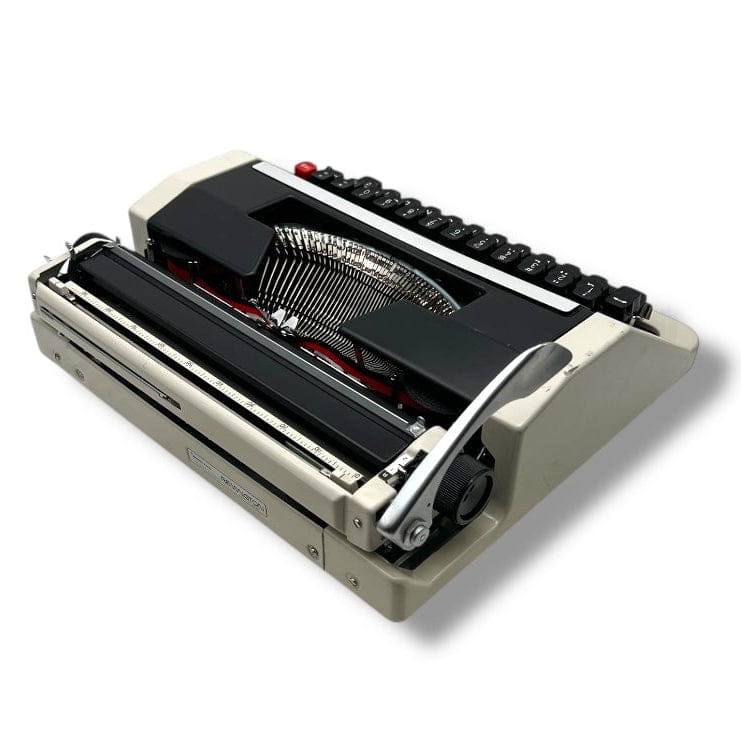 Toronto Typewriters Manual Typewriter Remington Performer Typewriter (with original instructions)