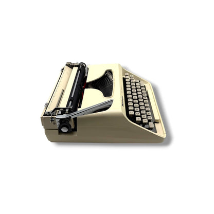 Toronto Typewriters Manual Typewriter Remington Ten Forty (Cream) Typewriter