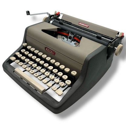 Toronto Typewriters Manual Typewriter Royal Aristocrat 1958 Typewriter